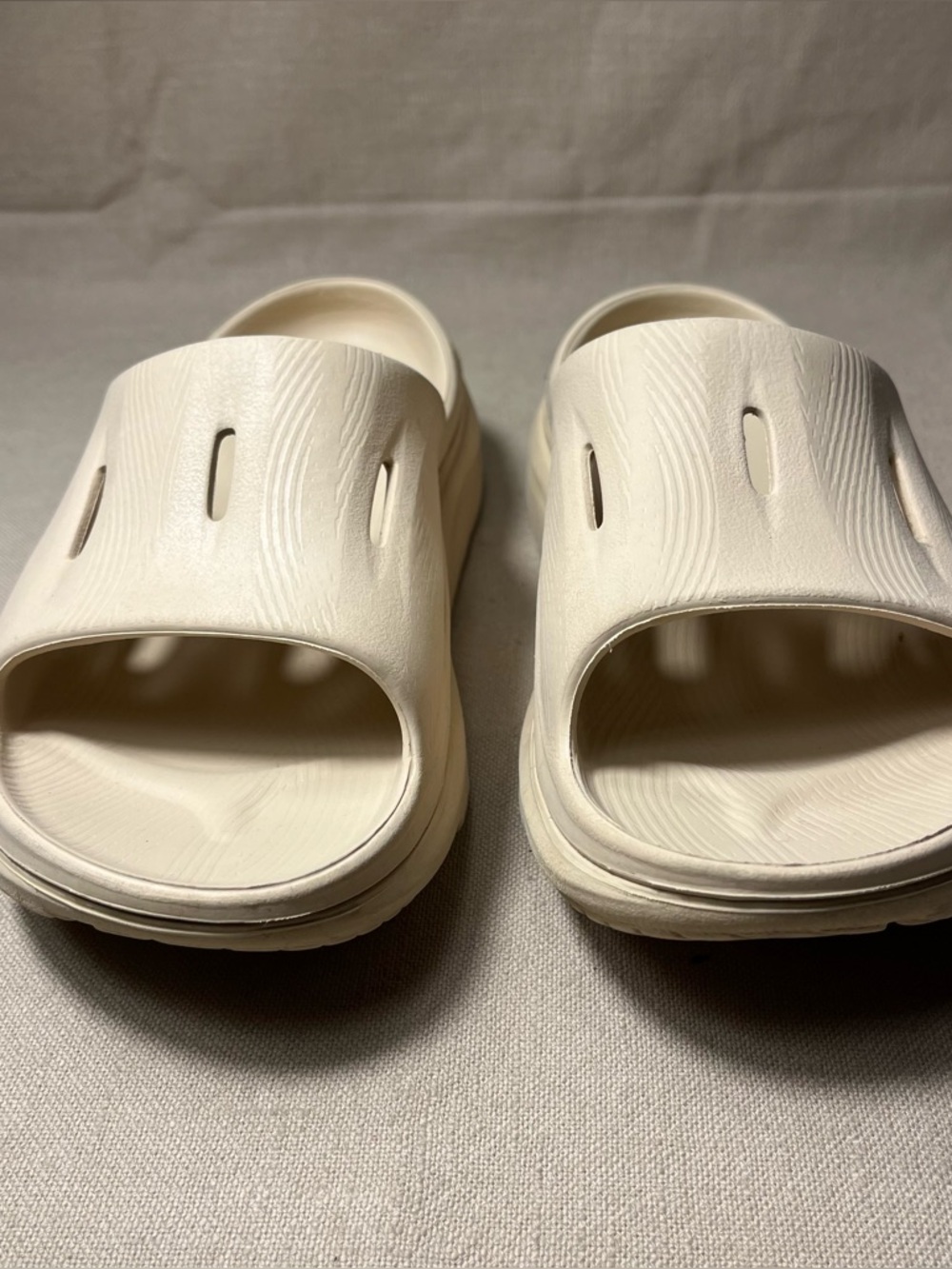 Hoka ORA Recovery Slide 3 Unisex Slip On Athletic Sandal Sand Light Tan W8 M 6 - Picture 9 of 11